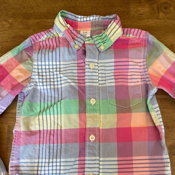 Baby Gap button down shirt - Picture 3 of 4